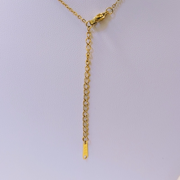 NWOT Gold & Diamond "H" Fashion Necklace - Picture 5 of 8